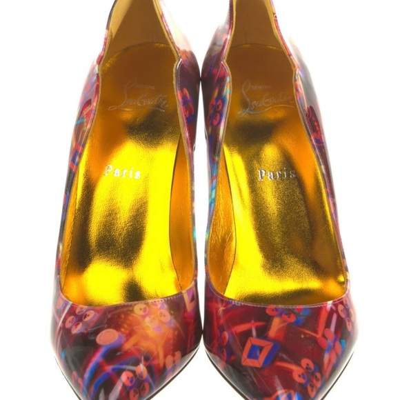 Christian Louboutin
Patent Leather Printed Pumps - Picture 2 of 4